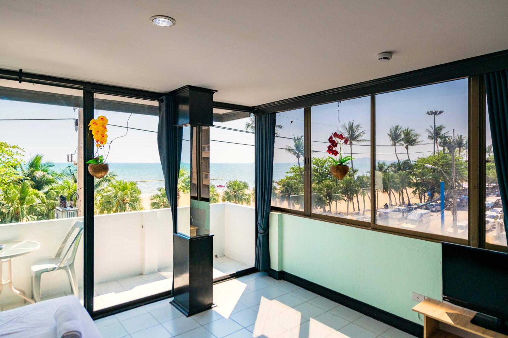 Happy Jomtien - Beachfront Ruang foto